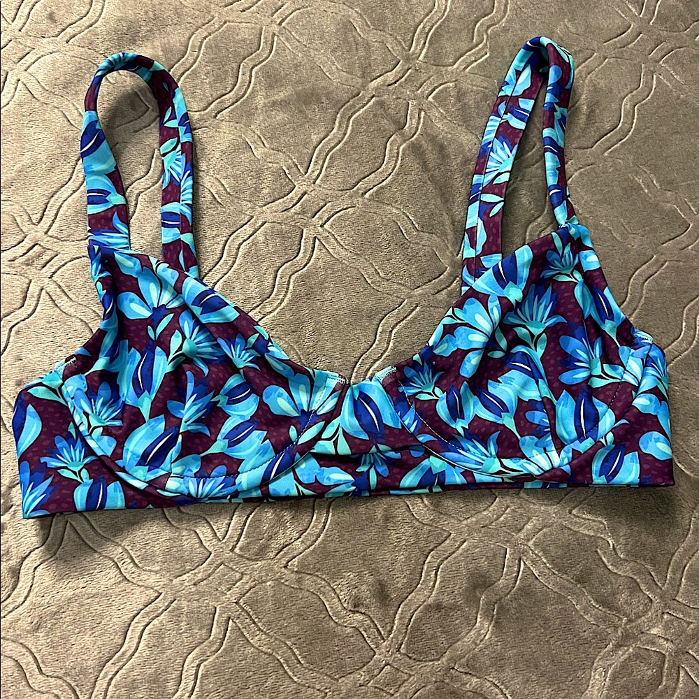 Moana bikini Filter Free top size small